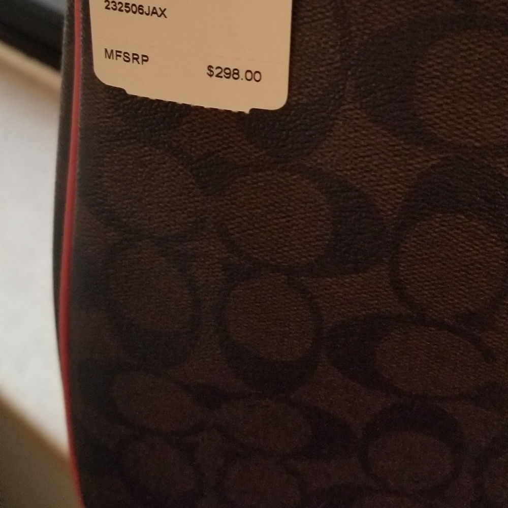 Authentic Coach bag - Picture 2 of 4